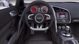 Audi R8 Interior