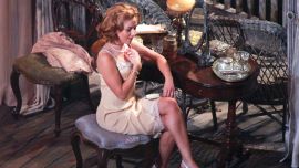 Scarlett Johansson Cat On A Hot Tin Roof