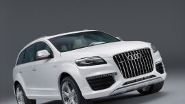 Ауди Q7