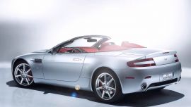 Aston Martin Vantage Roadster